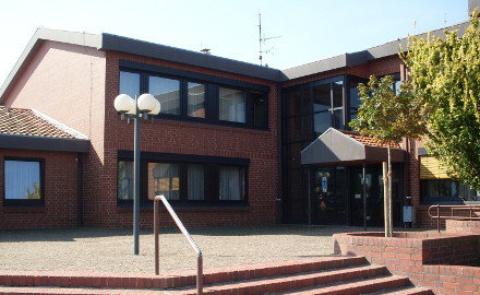 Eingang zum Rathaus Foto (c) Gemeinde Schellerten
