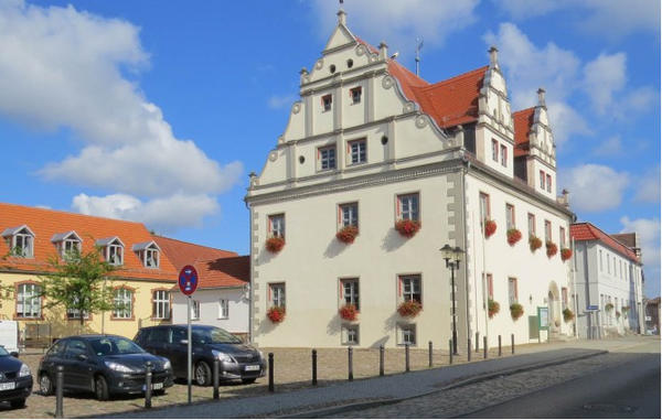 Rathaus des Amtes Niemegk in Brandenburg
