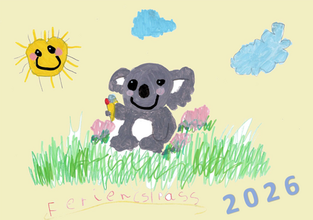 Deckblatt des Ferienpasses 2026.
Es zeigt einen Eis essenden Koalab�ren, der auf einer Blumenwiese sitzt.Am Himmel mit zwei blauen Wolken lacht die Sonne.